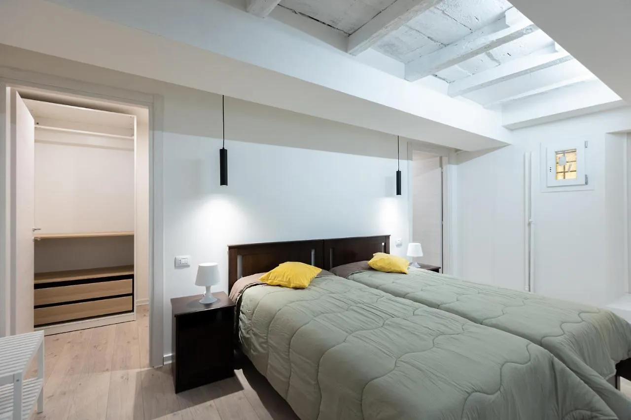 Apartment Street San Felice 6 Center Studios Bologna